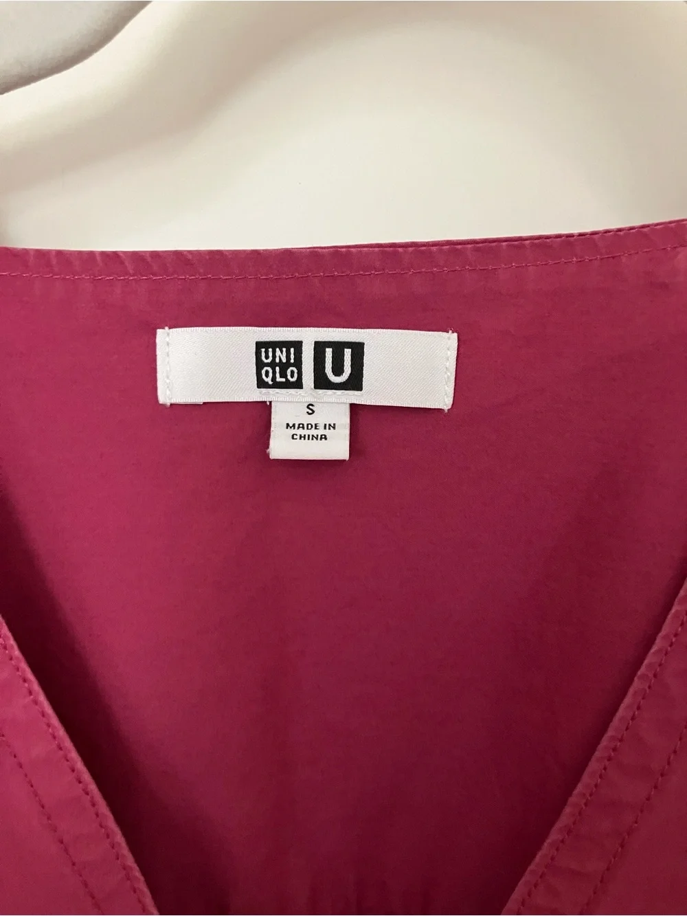 Uniqlo U V-Neck Button-Front Midi Dress in Wine/Maroon